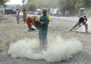 WOMEN_LABOURERS