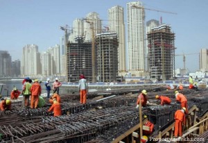 construction-workers-india