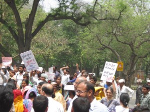2014-05-11-DLI-Bhagana protest-3