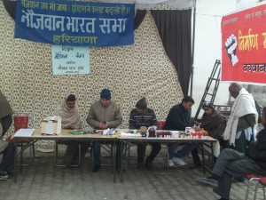 2014-12-28-Narwana medical camp-8