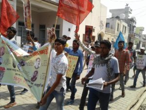 2016-05-01-HR-May-Day-1